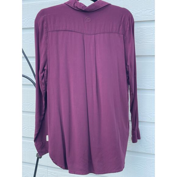 Magellan Outdoors ladies Maroon Classic Fit long sleeve button up L - Picture 2 of 7